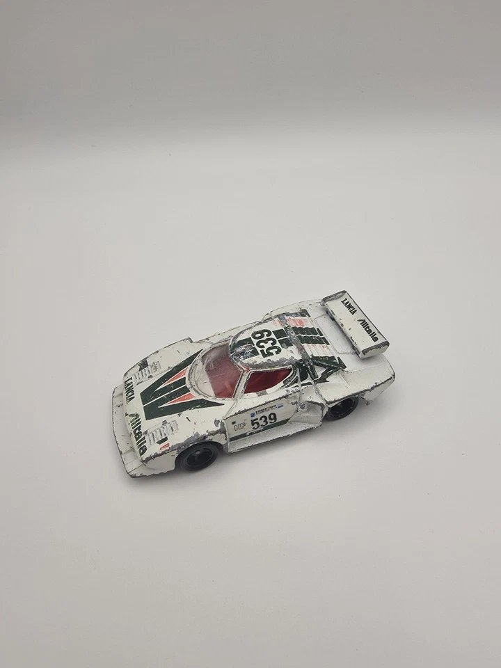 Tomica Lancia Stratos Turbo Popular Best Selection 1978 TOMY escala 1:62 - Imagem 3 de 4