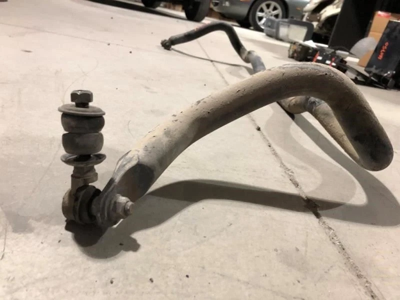 01 02 Nissan Quest SE 3,3 L USADO estabilizador delantero barra estabilizadora suspensión 83 k millas Foto 4 de 4