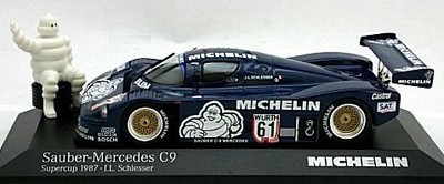 Minichamps 1/43 Sauber Mercedes C9 SuperCup 1987 Michelin mit Figur 43387106B