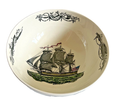 Wedgwood Metropolitan Museum of Art  Independence Bowl Washington 8'' x 4''