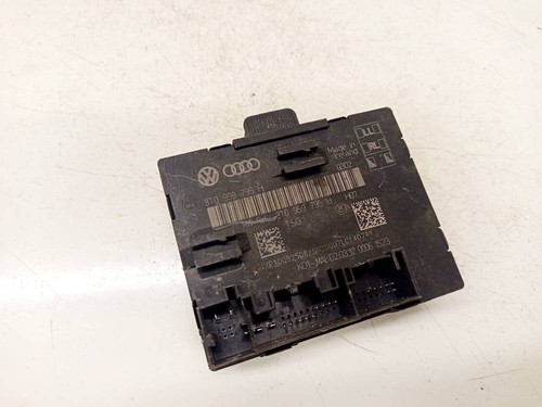 Audi A4 1997 Door control relay (DOOR CONTROL UNIT MODULE ECU ) 8T #2846625-58