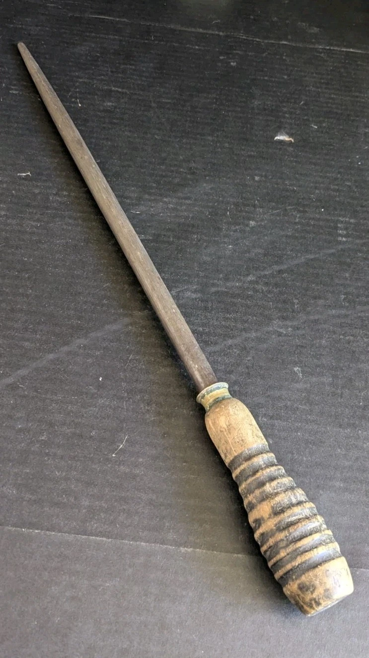 Vintage I. WILSON 18” Cast Steel Knife Sharpening Hone/Rod Sheffield England