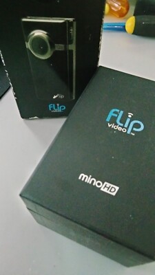 Cisco Pure Digital Flip Video Mino HD Camera Model F460 FREE S/H