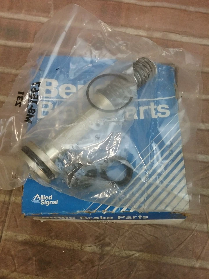 Kit de reparación de cilindro maestro de freno Bendix 22337 Foto 2 de 2