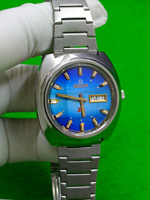 vintage RICOH watch 17 Jewels Mechanical Manual Day Date