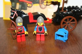 Vintage 1984 Lego 6022: Lion Knights: Castle - Horse Cart - Instructions 99%