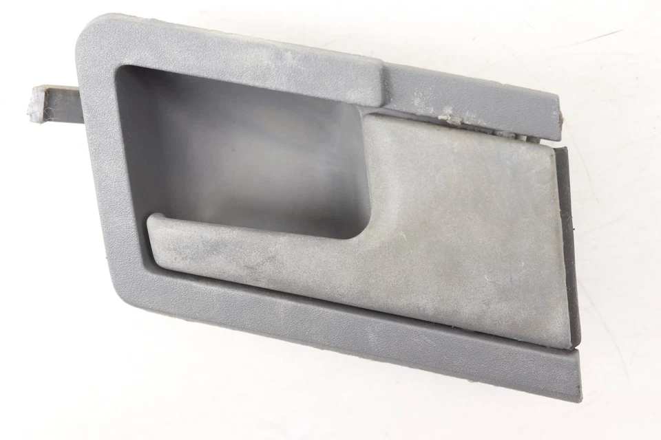 92-97 99-04 VW EUROVAN - Manija de puerta interior delantera derecha / Palanca de liberación Foto 2 de 4