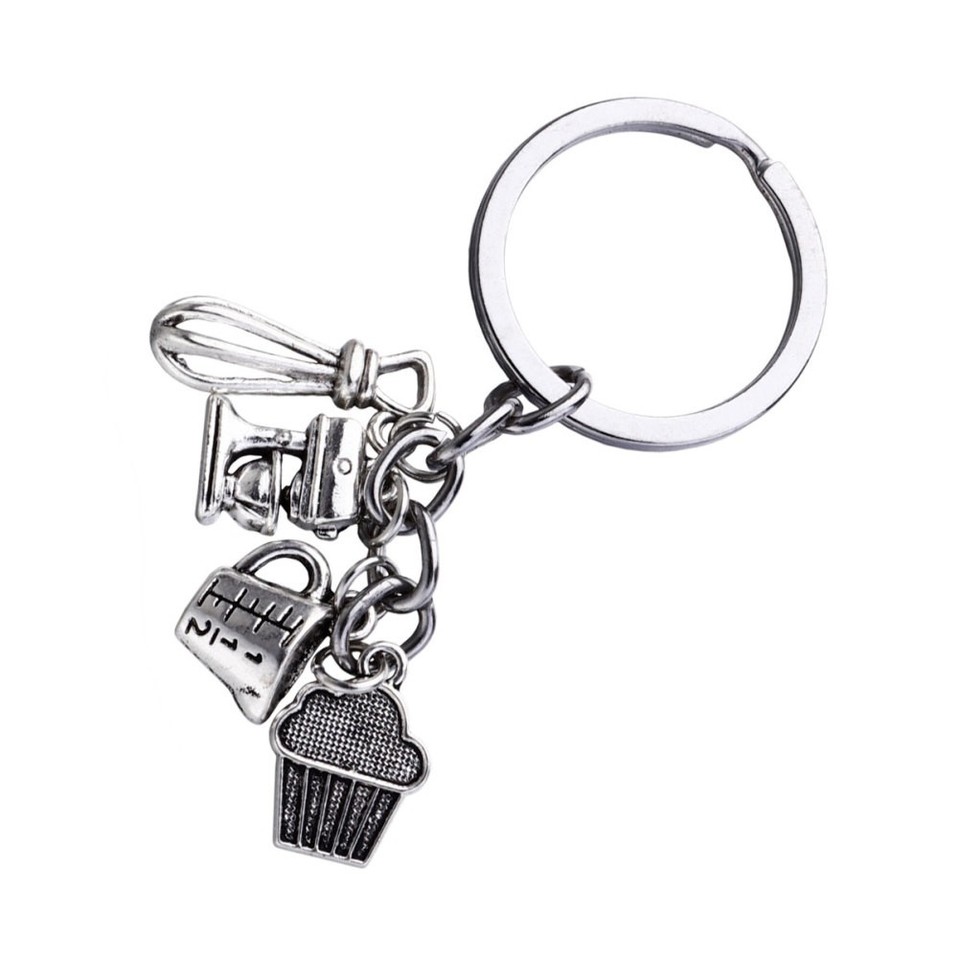 2pcs Cake and Whisk Design Keychains Baking Theme Key Rings Pendant Key ...