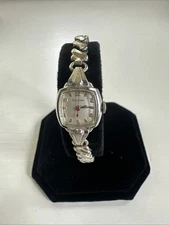 Vtg.  Bulova Swiss 17J Watch 10K RGP BEZEL/Wind-Up Analog 1/20 12K  Band/Runs