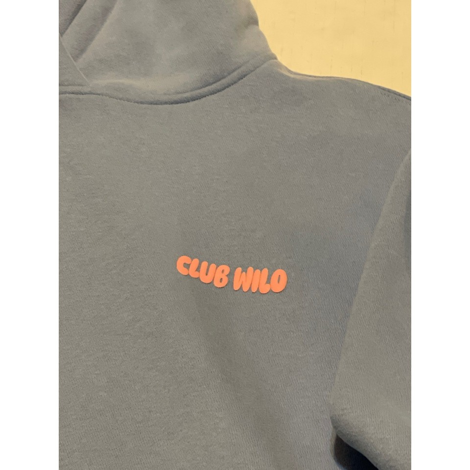 Wilo The Label Club Wilo Hoodie Blue Peach Heart Graphic Sweatshirt ...