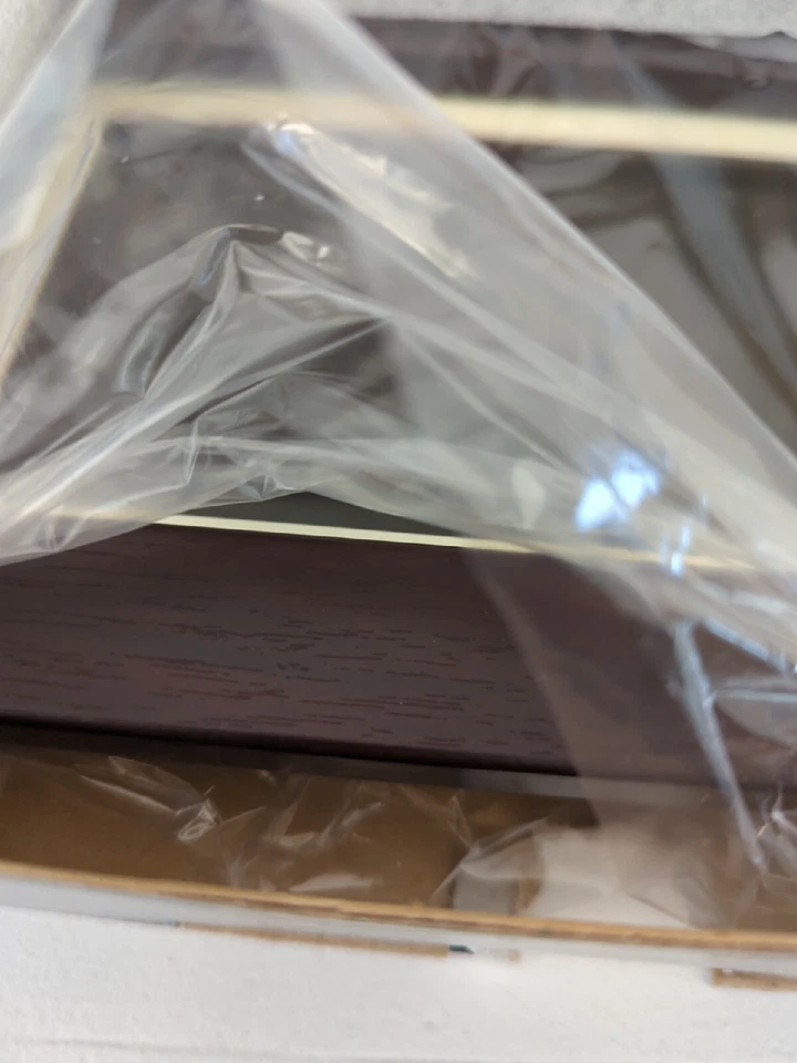 COBY 7" WIDESCREEN DIGITAL PHOTO FRAME~~DP700~~Faux Wood L9 - Image 4 of 4