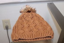 Winter Warm Men Women Winter Handcraft Knit Faux Fur Pom Beanie Hat Brown