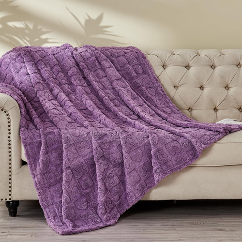 Throw Blankets with Heart Checkered,Soft Warm Blankets for Lover Mom Father Gift - Picture 5 of 12