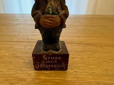 人形　GRUSS aus　Wien Vintage Austrian Folk Art Carved Wood Man Figurine Gruss aus