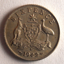 1942 D AUSTRALIA 6 PENCE - WW2 DATE - High Value Silver Coin - lot #b10