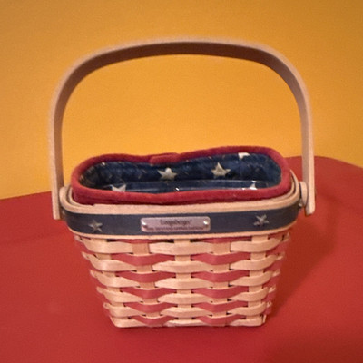 Longaberger 2001 Hostess Appreciation Basket w/ Handle & Stars Liner