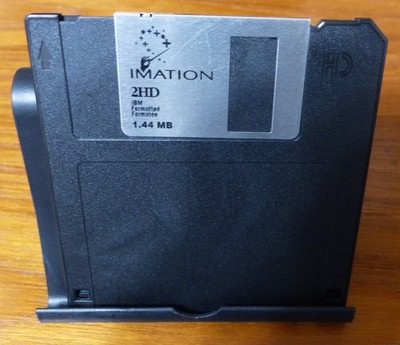 LOT OF 16  Maxell MF2HD 3.5 Inch Micro Floppy Disk High Density & Imation 2 HD