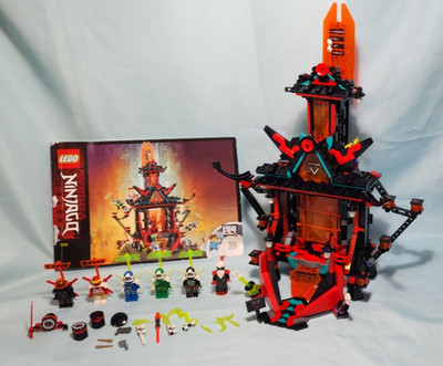 LEGO 71712 NINJAGO Empire Temple of Madness with Minifigures & Instructions