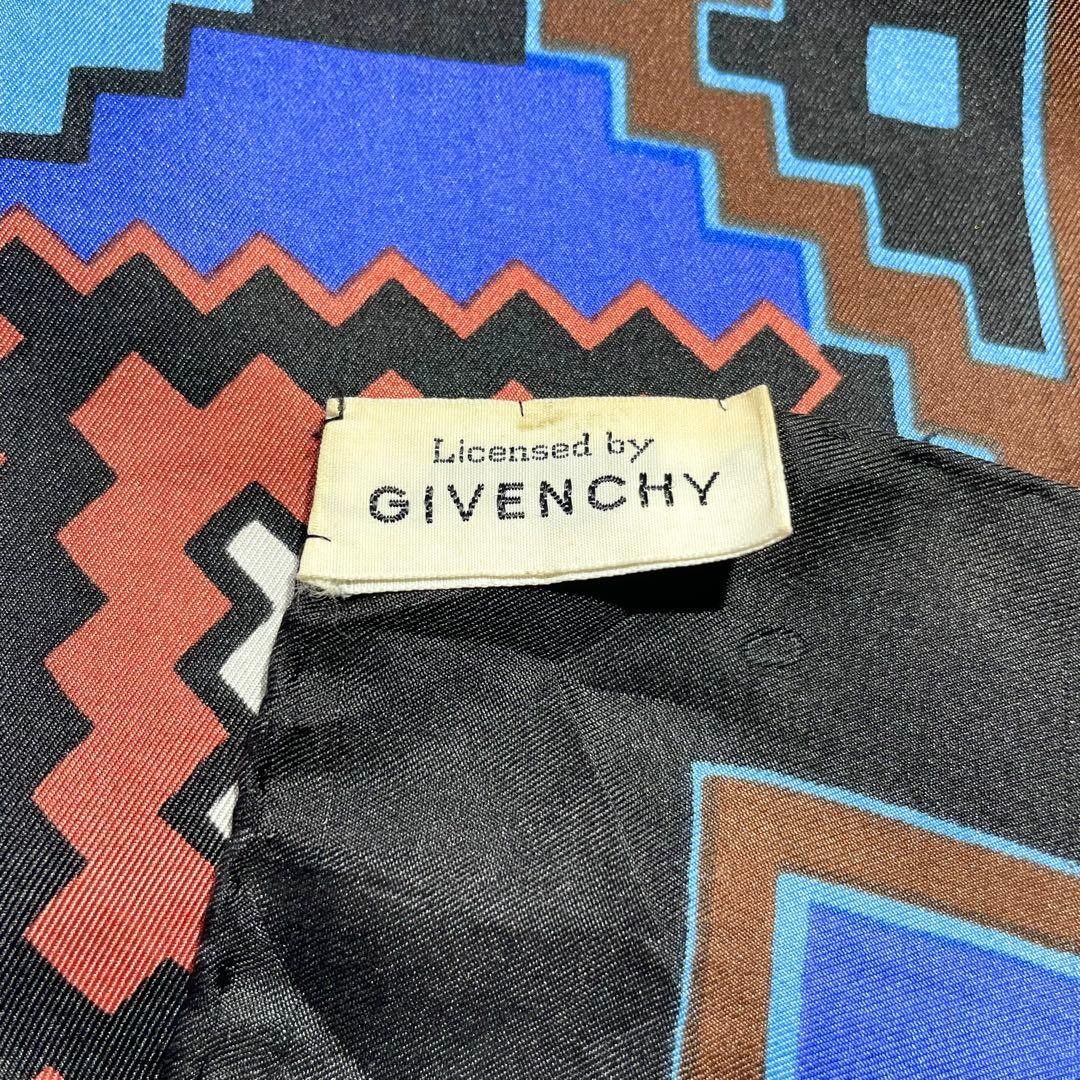 Givenchy All-Over Geometric Pattern Scarf 65x66cm… - image 13