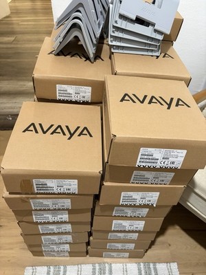 Lot of 5 Avaya 9611G Phones IP Office Business.  With stands. 