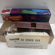 HO Scale Roundhouse 3263 38' Stock Car Great Northern GN 7528 Kit