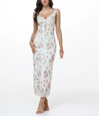 New Women's Clothing Sexy Low-Cut Hottie Vacation Style Retro Printed