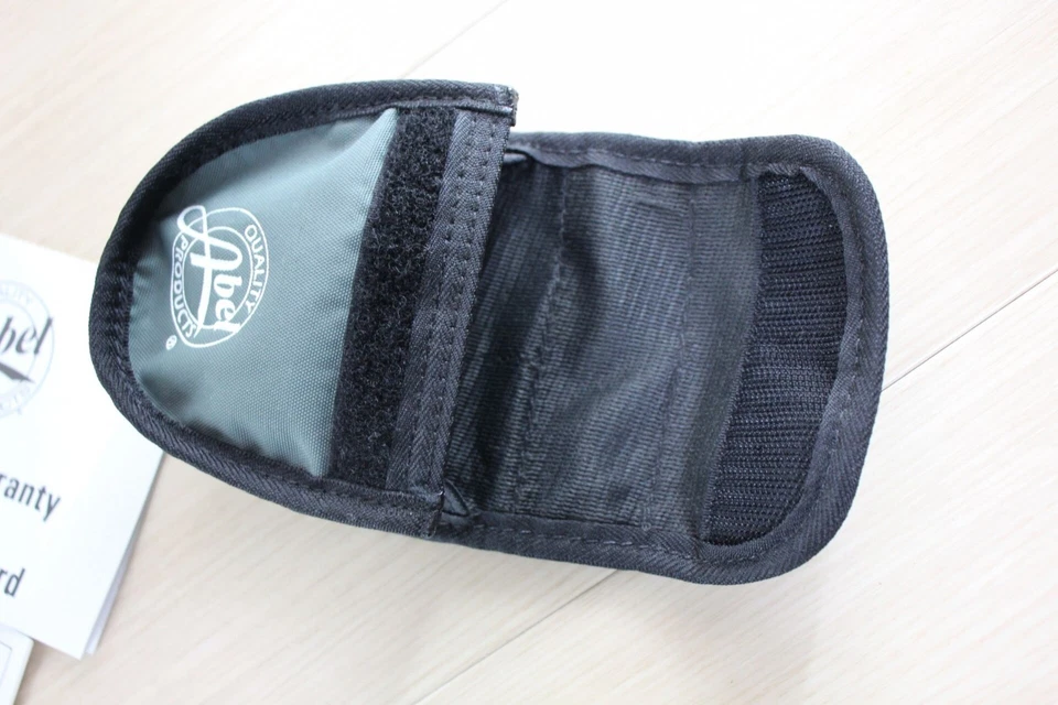 Carrete Abel TR Light Fly negro con caja, bolsa y papeles hecho en EE. UU. excelente, D3 Foto 3 de 4