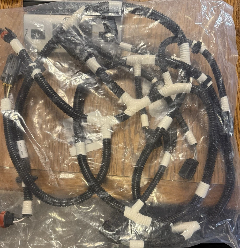 Genuine Mopar Fog Lamp Jumper Wiring 68262823AA 16-18 RAM 2500 3500 W/PARK ASSIS - Image 2 of 4