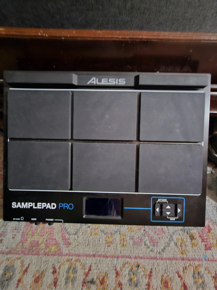 Alesis Sample Pad Pro 8-Pad Percussion and Sample Triggering Instrument - Image 2 of 4
