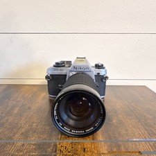 Nikon FG-20 Vintage SLR Camera Black Silver 28-135mm Macro Zoom Lens