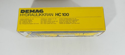 Grúa hidráulica NZG 123 Demag HC 100 construcción vehículo de juguete escala 1/50 K4. - Imagen 8 de 9