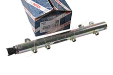 BOSCH Diesel Fuel Distributor Pipe For FIAT Ducato Bus IVECO 06-18 0445214107