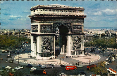 France - France - Paris - L'Arc de Triomphe & Place de l'Etoile