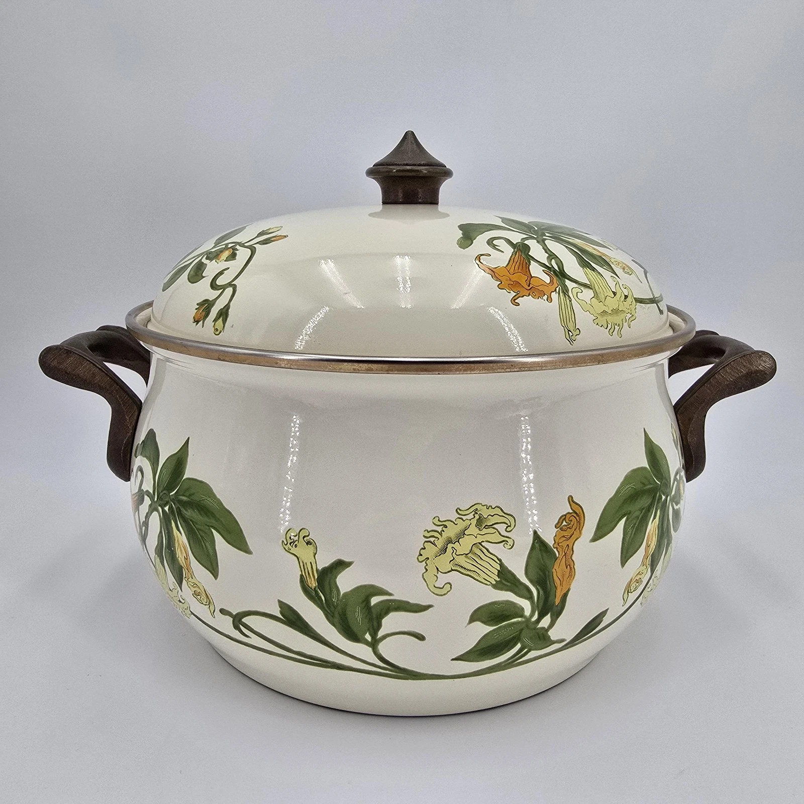 Vintage OSTO Dutch Oven 10" 4 Quart Enamel Cast Iron White Floral Lid Handles