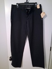 NWT Tommy Bahama Huntington Hybrid Black Jeans Sz 32x32 (waist closer to 34)