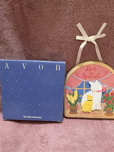 Avon The Gift Collection Holz Plakette - "Love is Special" Muttertag 1991 **Neu im Karton**