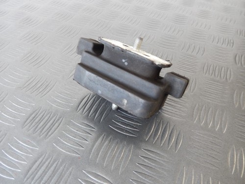 Halter Halterung Automatikgetriebe 6770289 BMW E60 E61 #174