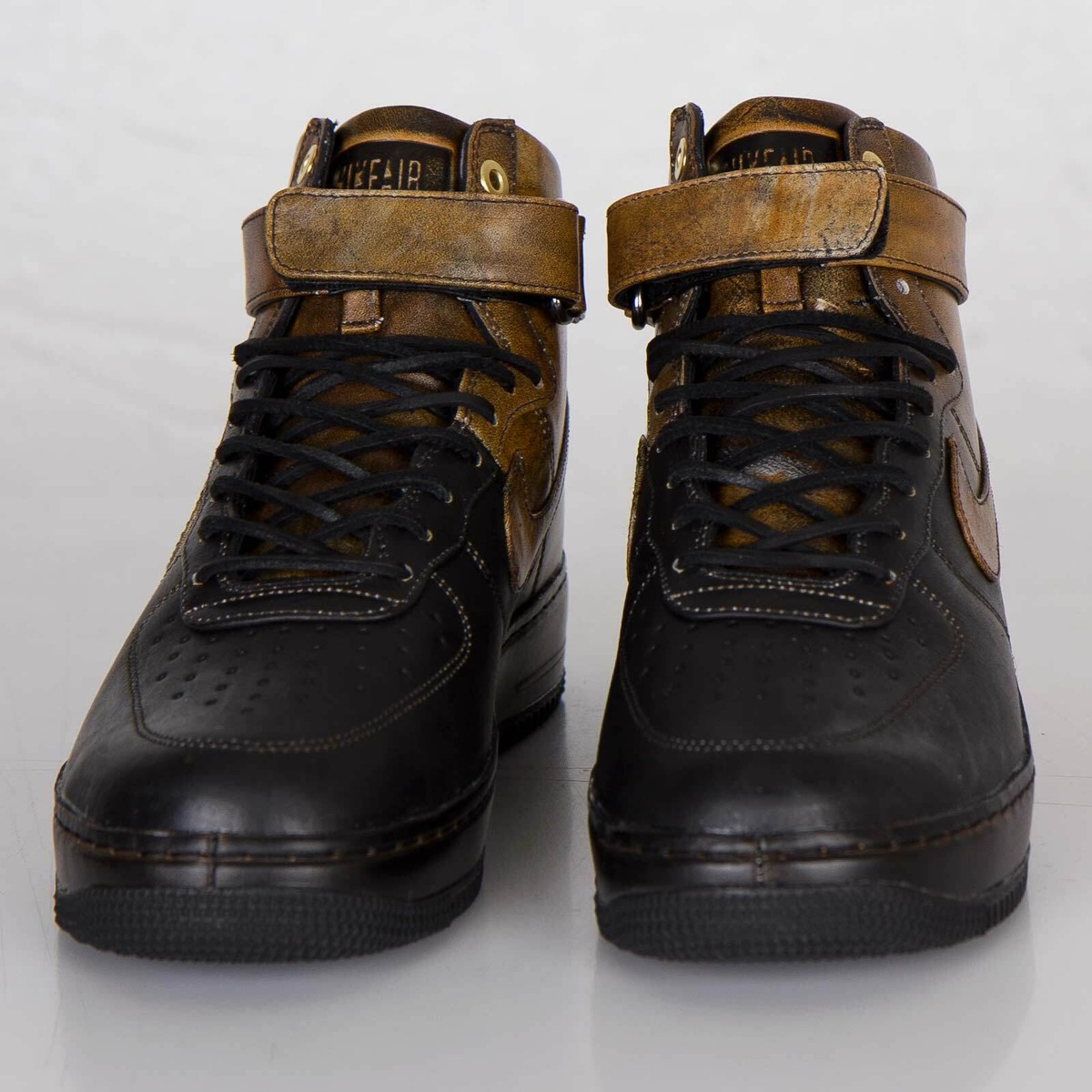 Nike MEN'S Air Force 1 Hi NG CMFT LOW PIGALLE SIZE 10.5 Nike MEN'S Air Force 1 Hi NG CMFT LOW PIGALLE SIZE 10.5