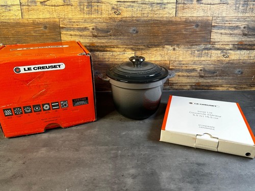 Le Creuset Enameled Cast Iron Rice Pot w/ SS Knob & Stoneware Insert 2-1/2-Quart