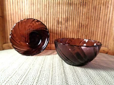 2 Duralex Amethyst Bowls / Swirl Pattern / Desert Berry / Made in France 
