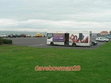 PHOTO  LEE-ON-THE-SOLENT: MOBILE LIBRARY HAMPSHIRE COUNTY COUNCIL'S MOBILE LIBRA