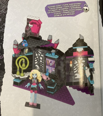 Mega Bloks Monster High RARE Biteology Class Set with Lagoona blocks 2015