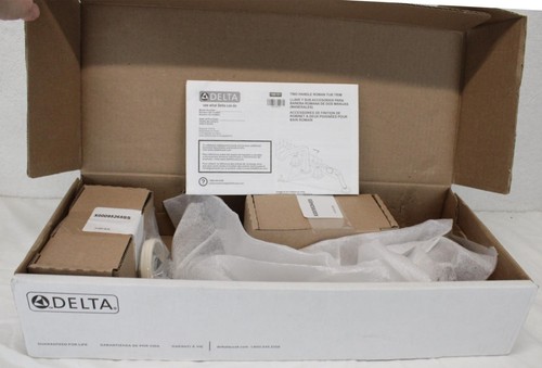 Delta Stryka Two Handle Roman Tub Trim T27776-SS New Open Box - 第 1/10 張圖片