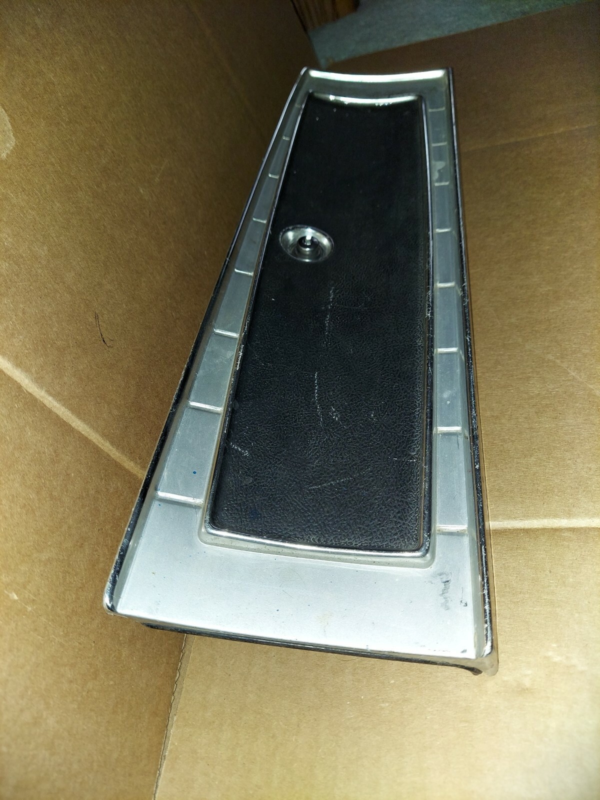 Picture 4 of 8