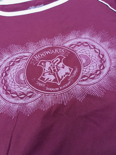 Universal Studios Hogwarts T-Shirt Long Sleeve Wizarding World Of Harry Potter M - Picture 4 of 6