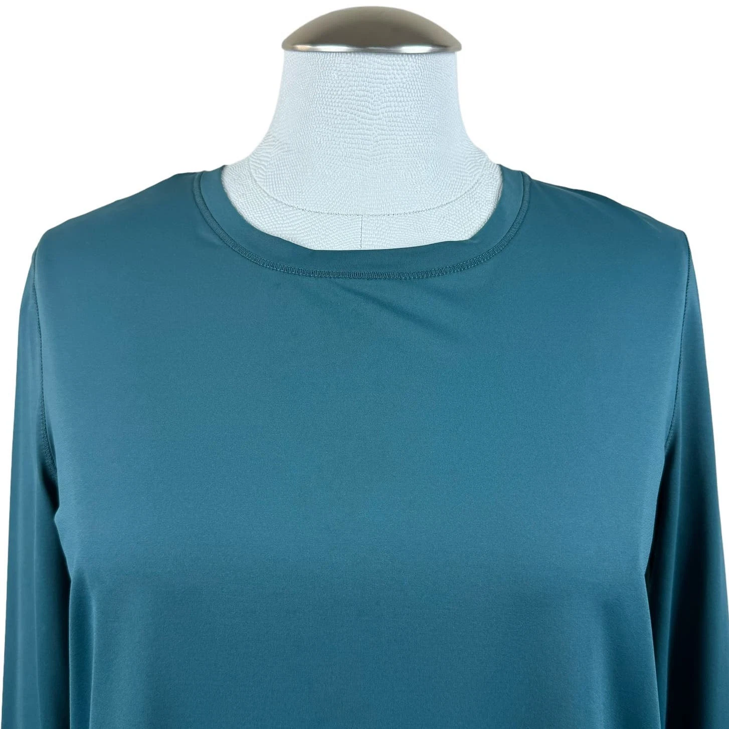 athleta split back long sleeve activewear nylon blend athleisure shirt