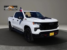 2022 Chevrolet Silverado 1500 LT Trail Boss Pickup 4D 5 3/4 ft