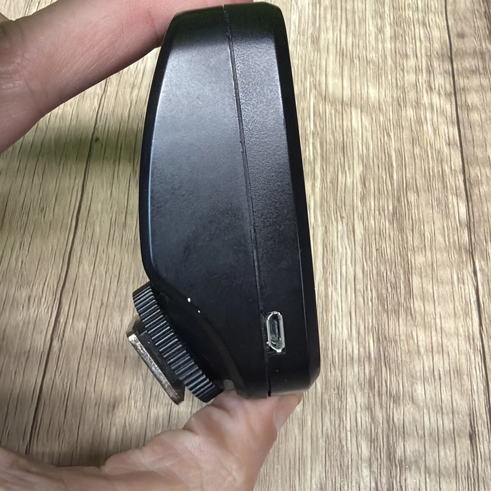 Interfit S511 C/ INT R1C TTL HSS Remote Control for Canon - Image 3 of 4