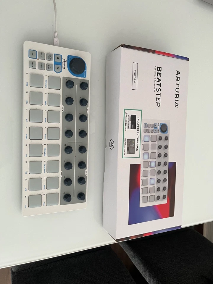 Arturia Beatstep Controller & Sequencer