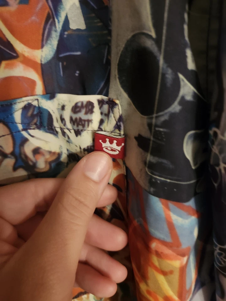 Camisa AOP JNCO Jeans Co Abotonada 'Making History Again' Graffiti/Multicolor 2XL Foto 3 de 4